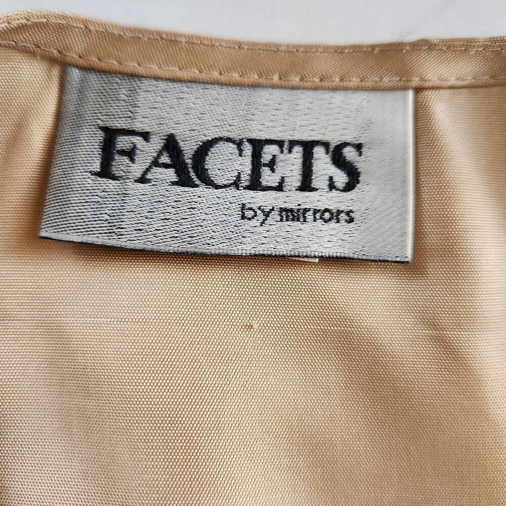 Facets Medium Teddy Bear Tapestry Sleeveless Vest… - image 2